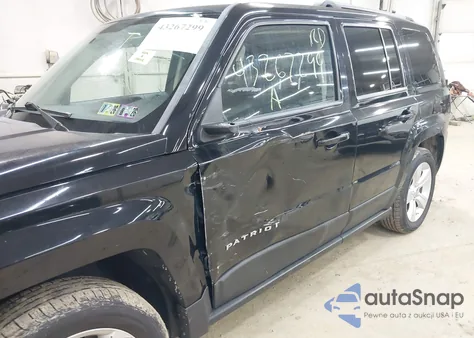 2012 Jeep Patriot Latitude z USA, uszkodzony, nr VIN 1C4NJPFAXCD704554